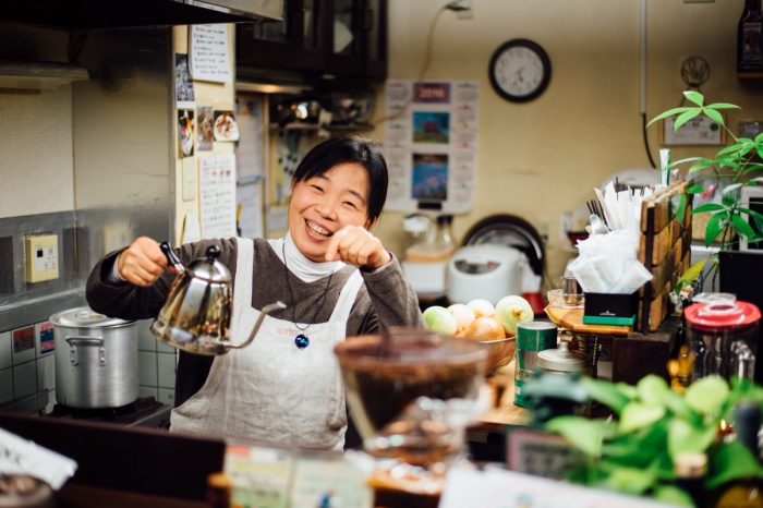 喫茶店を営んでいるお母さま